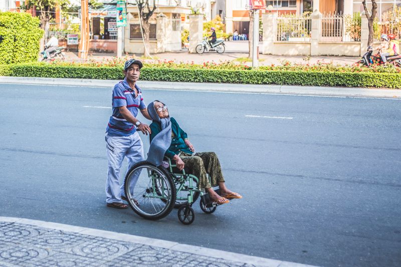 微辣前經理人阿晶自殺離世：加蔥遭圍剿曾澄清沒逼前女友墮胎微辣前經理人,阿晶,自殺,加蔥,圍剿,曾澄清,前女友,